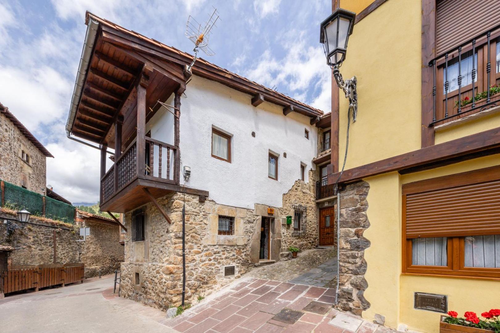 Casa Raymonde Villa Potes Exteriör bild